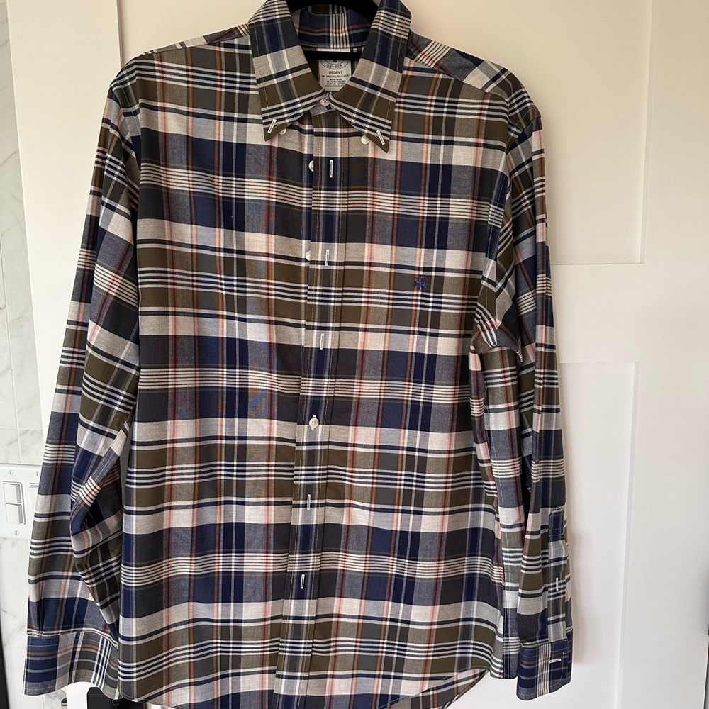 Brooks Brothers Men’s Button Down
